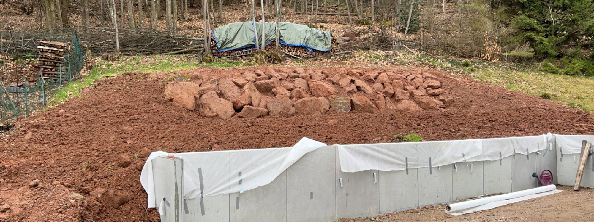 Pose de mur en L, mur préfabriqué, mur de soutènement à Kaysersberg près de Colmar  Guebwiller